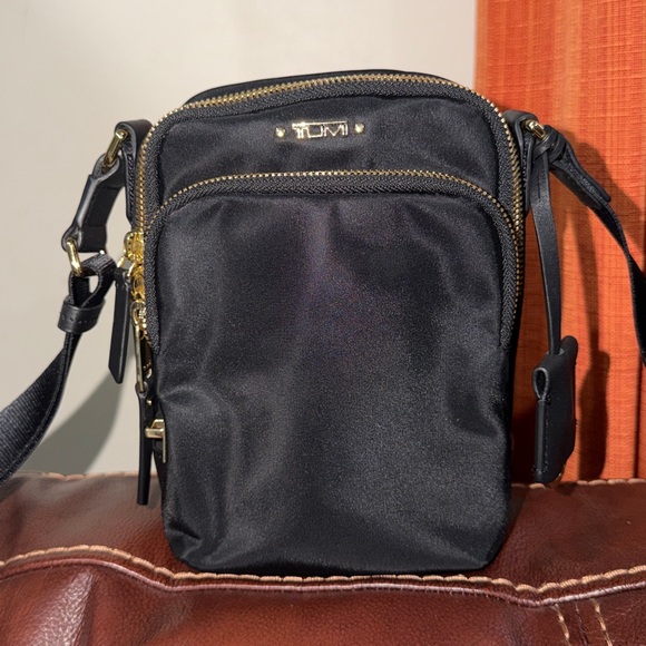‼️Tumi Voyageur Ruma Black Nylon Crossbody Bag - Picture 7 of 12